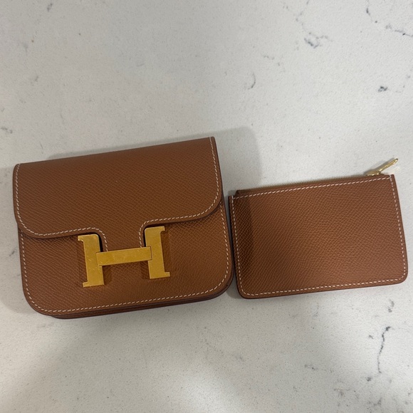 Hermes Constance Slim in Gold - Picture 6 of 11